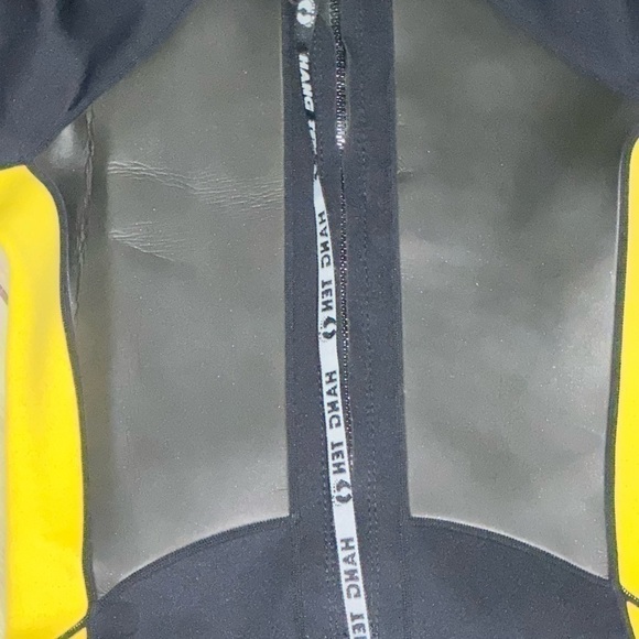 Men’s pre own as is Hang Ten wet suit short sleeve size XL full zip - Picture 2 of 7